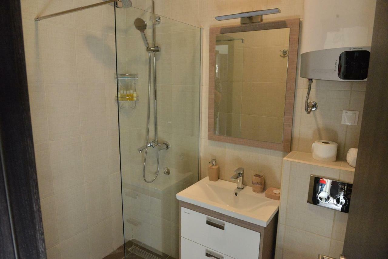 Helada Apartments Tivat Exterior foto